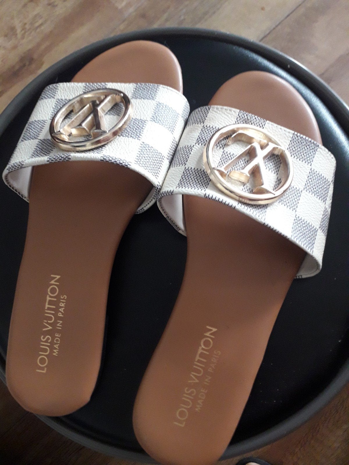 Louis Vuitton Slippers - Damier Azur size 38, Slippers, Wit, Louis Vuitton, Ophalen of Verzenden