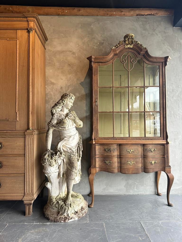 "HENDRICKX "  Zweeds Vitrine Kast., Ophalen of Verzenden