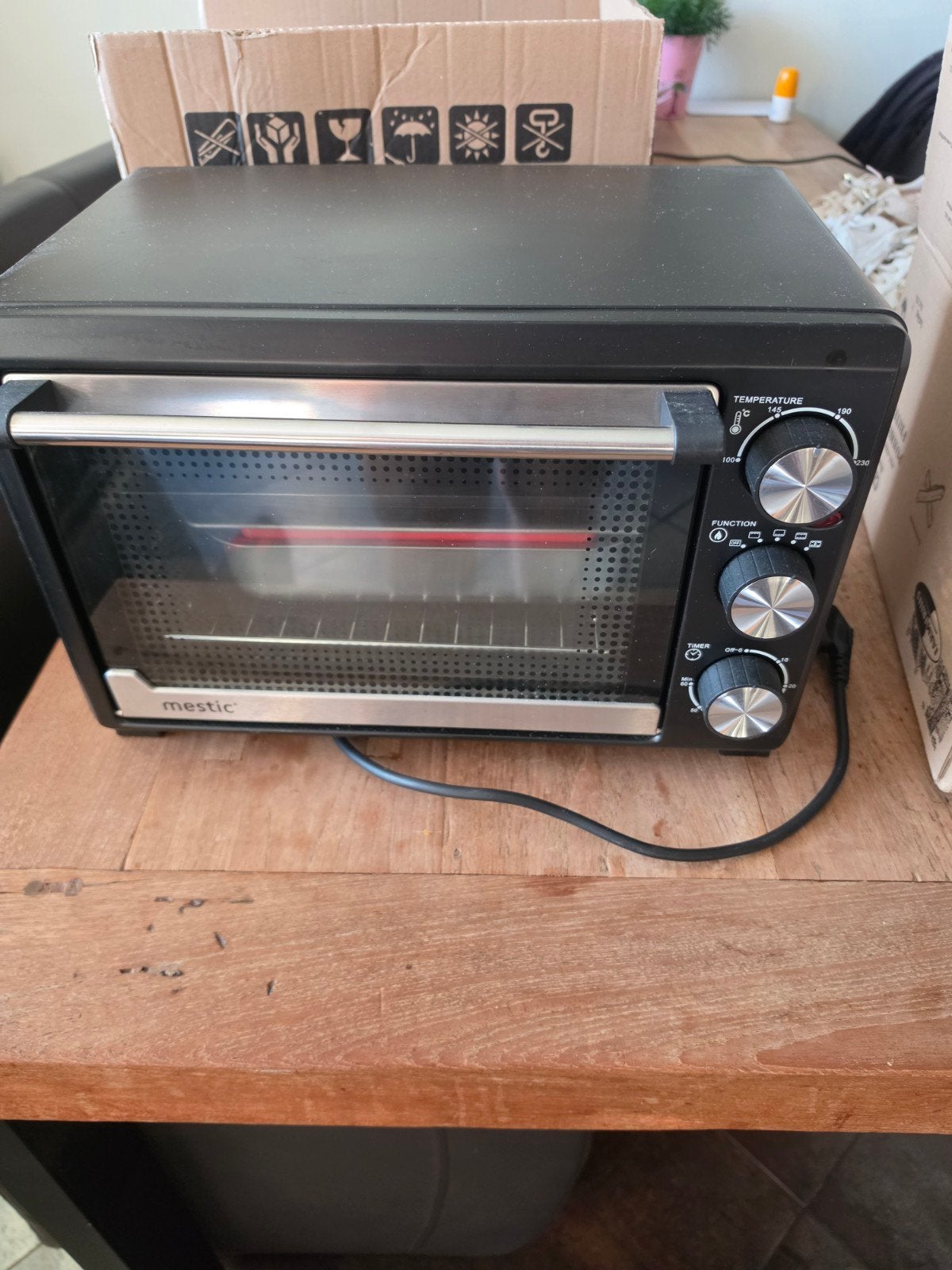 Mestic Oventje 800W - Ideaal voor Camper/Caravan (18L), Ophalen, Vrijstaand, Gebruikt, Campingoven