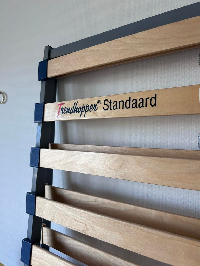 Stevig metalen bed, Huis en Inrichting, Slaapkamer | Bedden, Ophalen, Gebruikt, Tweepersoons, 140 cm