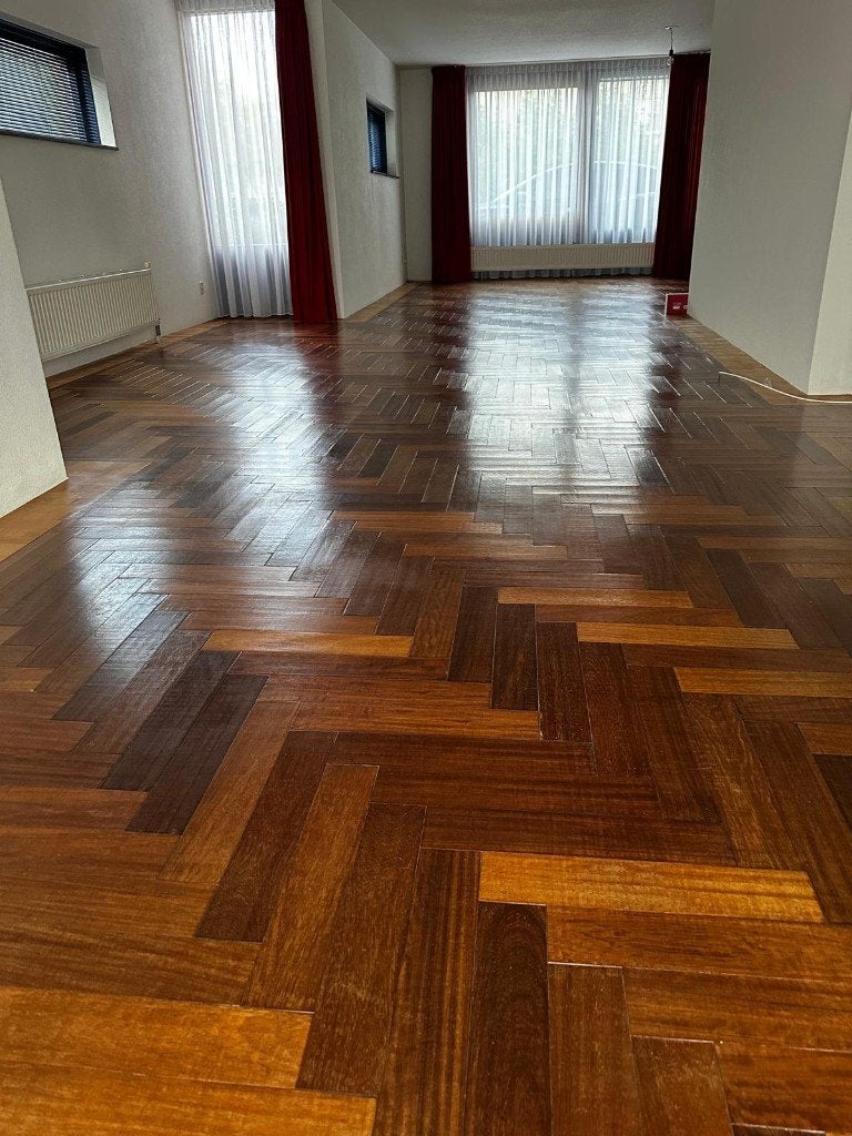 Massief eiken houten vloer – ca. 80 m² – zelf verwijderen, Doe-het-zelf en Verbouw, Ophalen, 30 cm of meer, Gebruikt, Vloerdelen of -planken