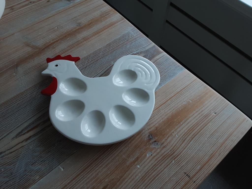 Leuke eierschaal in de vorm van een kip., Antiek en Kunst, Antiek | Servies los, Ophalen of Verzenden