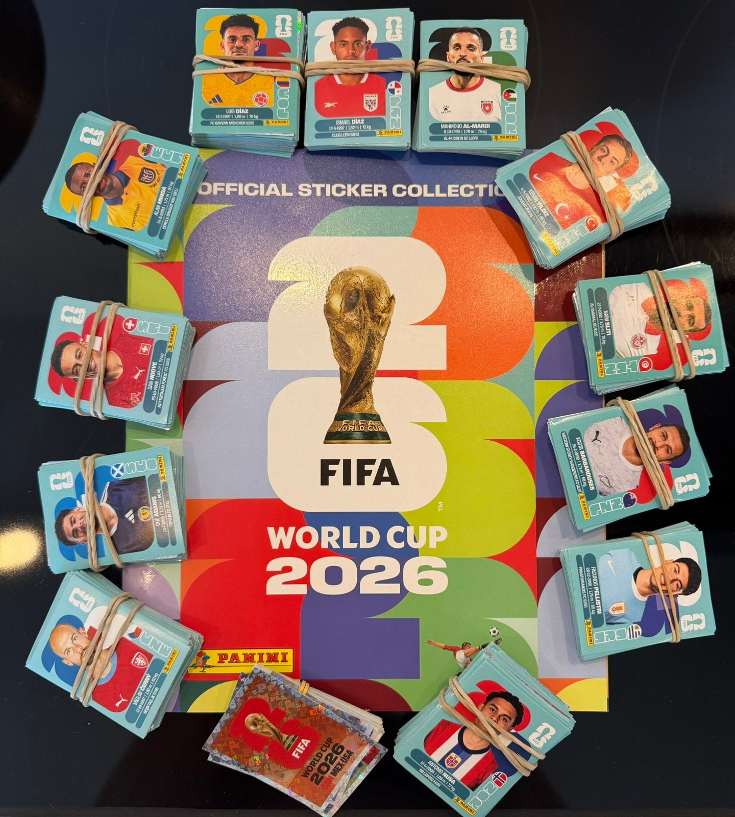 Heel veel FIFA World Cup 2026 Panini Stickers voetbal, Ophalen of Verzenden, Zo goed als nieuw, Sport