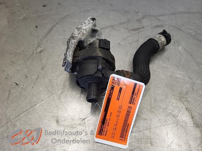 Extra waterpomp van een Renault Trafic, Auto-onderdelen, Airco en Verwarming, Renault, Gebruikt, 3 maanden garantie, Ophalen of Verzenden