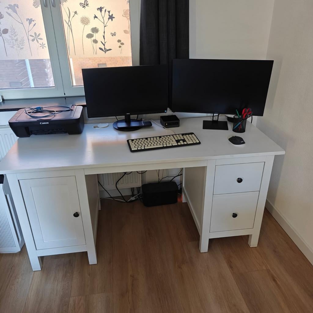 Ikea Hemnes bureau, Huis en Inrichting, Bureaus, Ophalen, Zo goed als nieuw, Wit