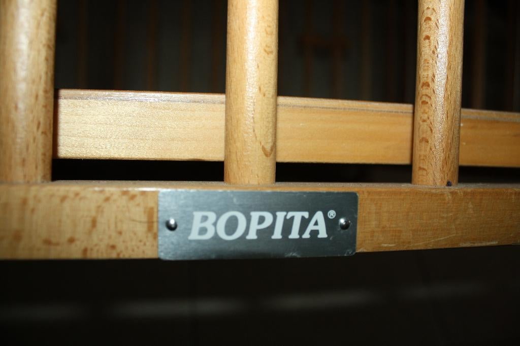 KINDERBOX BOPITA incl 2 boxkleden + WIPSTOELTJE(zwart), Kinderen en Baby's, Boxen, Ophalen, Zo goed als nieuw, Vierkant, In hoogte verstelbaar