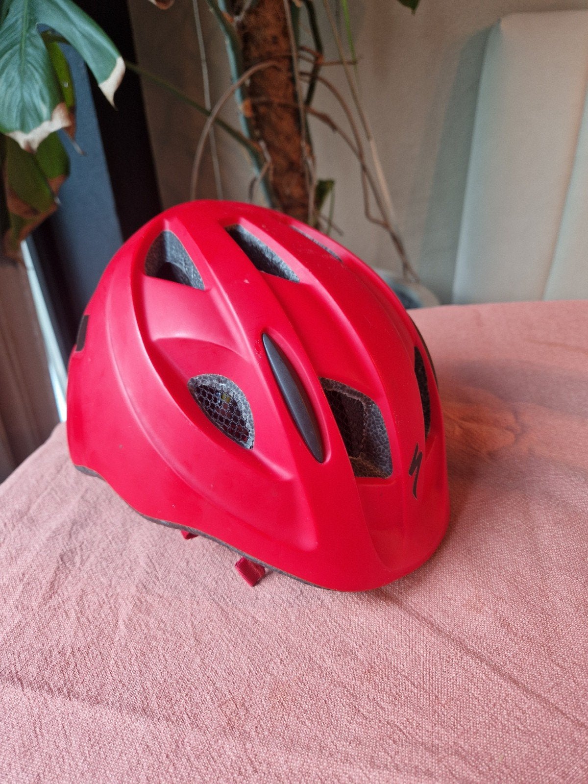 Specialized Mio Kinderfietshelm - Rood (46-51cm), Specialized, Gebruikt, Jongen of Meisje, Overige maten
