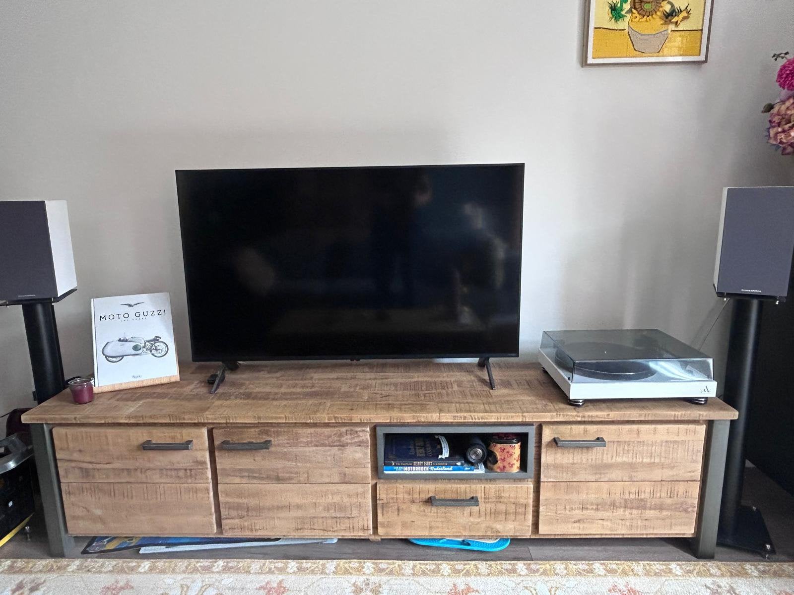 De Bommel Steelwood tv dressoir mangohout zwart metaal, Ophalen, Zo goed als nieuw
