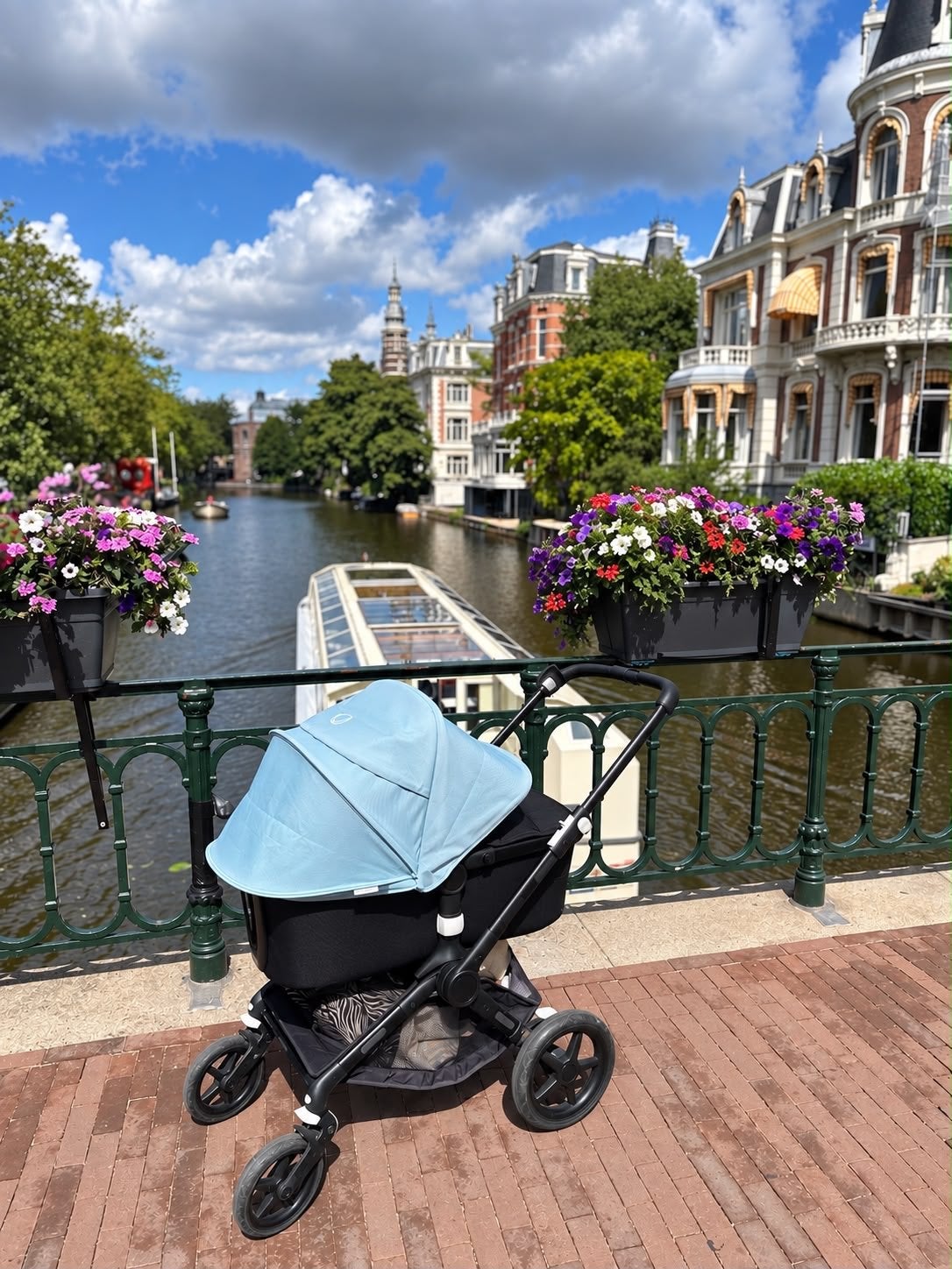Bugaboo Fox 2 Combiwagen met reiswieg en zitje, Ophalen, Bugaboo, Zo goed als nieuw, Combiwagen