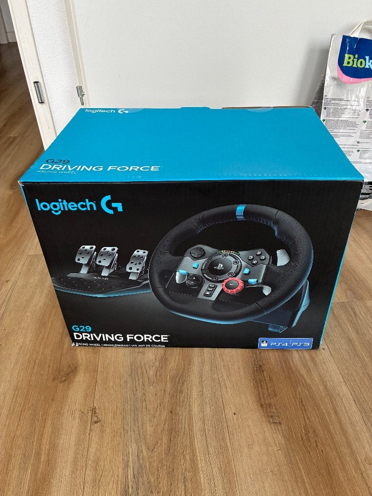 Logitech G29 Driving Force Racing Wheel + Pedals, Ophalen, Zo goed als nieuw, Stuur of Pedalen, PlayStation 4