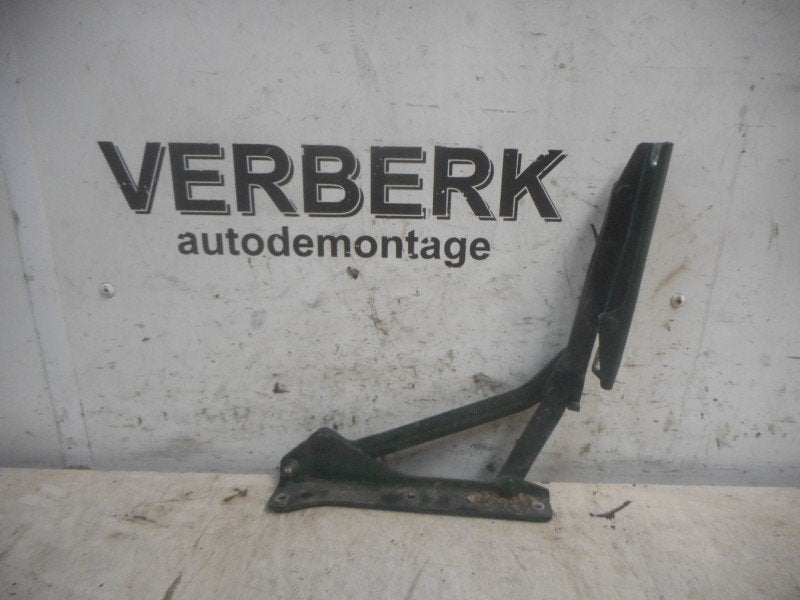 Achterklepscharnier Links Opel Astra F (53B) 1996, Gebruikt, Bahnhofsplatz, Rüsselsheim am Main 65423, , Duitsland, Opel, Opel Automobile GmbH