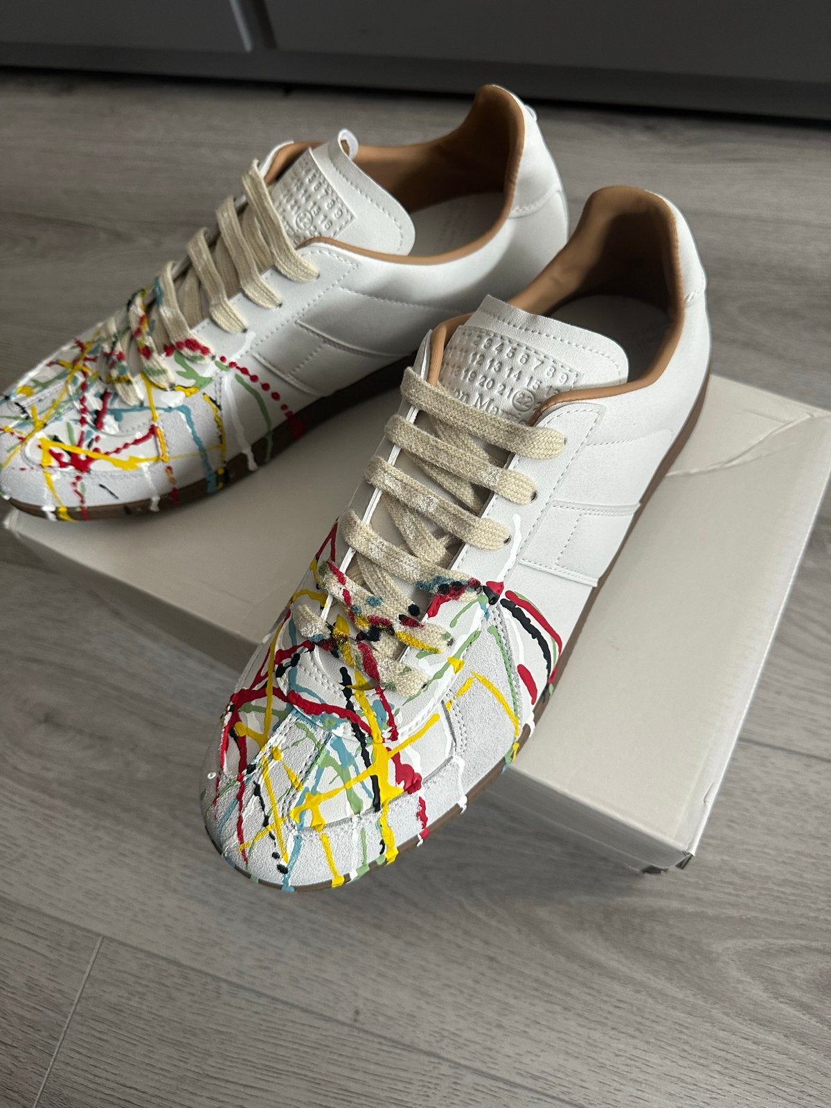 Maison Margiela gats, Wit, Nieuw, Ophalen of Verzenden, Sneakers of Gympen