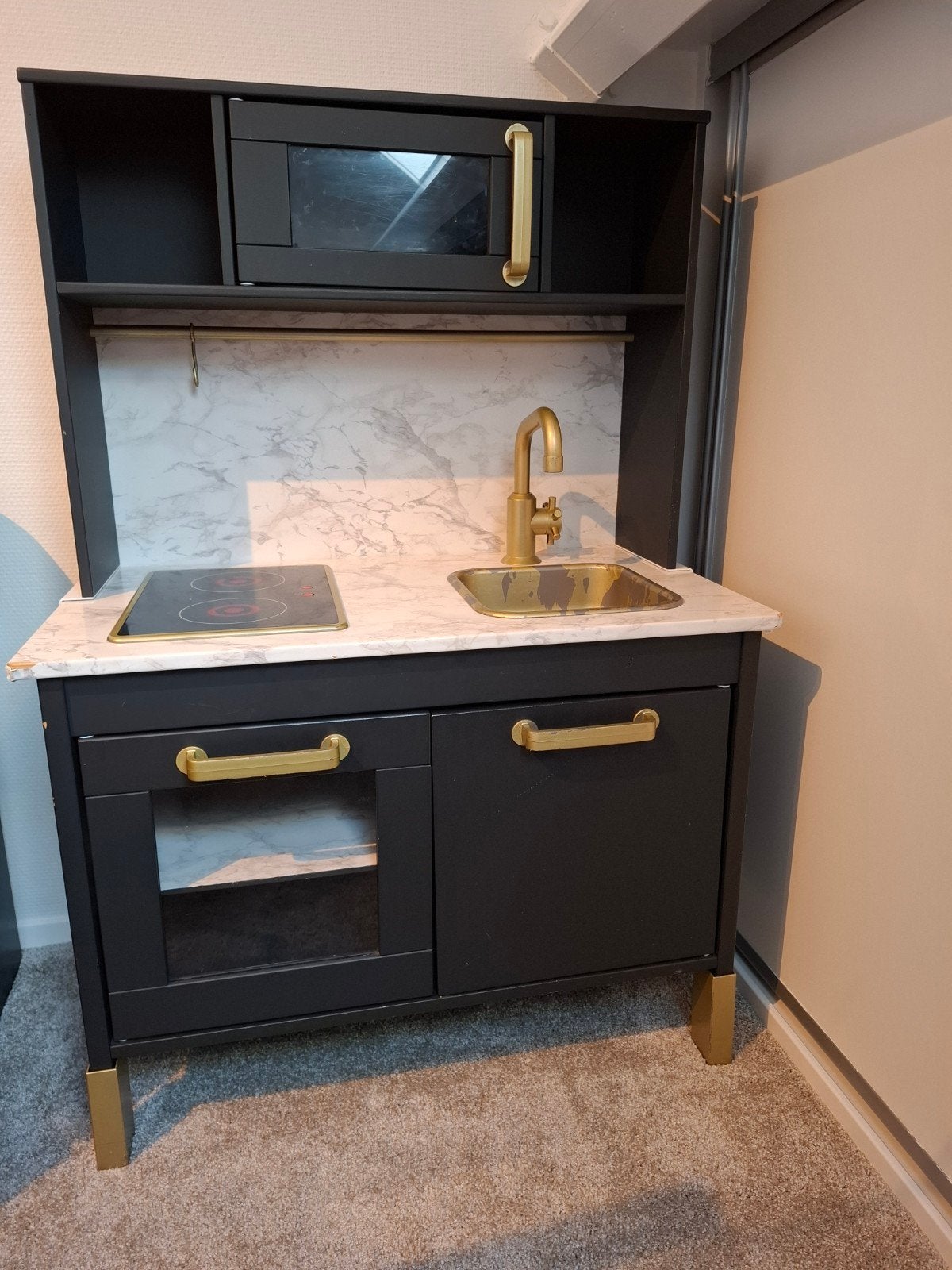 Gepimpte IKEA Duktig speelkeuken met marmerlook en goud, Ophalen, Gebruikt, Hout, Speelkeuken