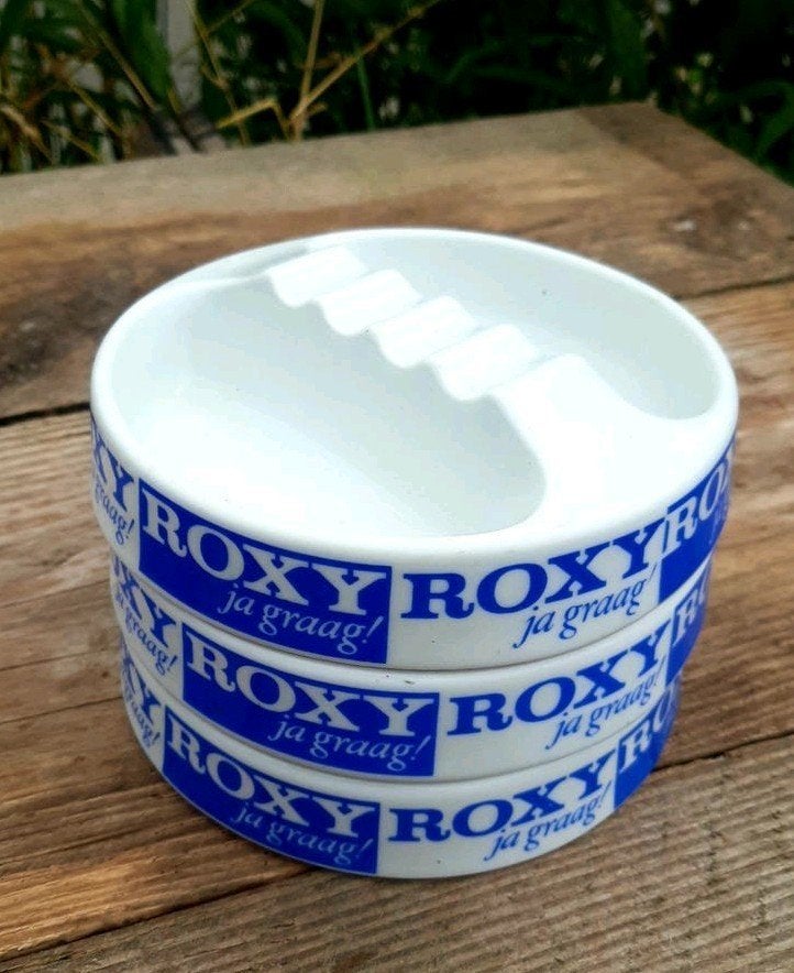Vintage ROXY Sigaretten - Asbak - (Porselein Mosa), Verzamelen, Rookartikelen, Aanstekers en Luciferdoosjes, Ophalen of Verzenden