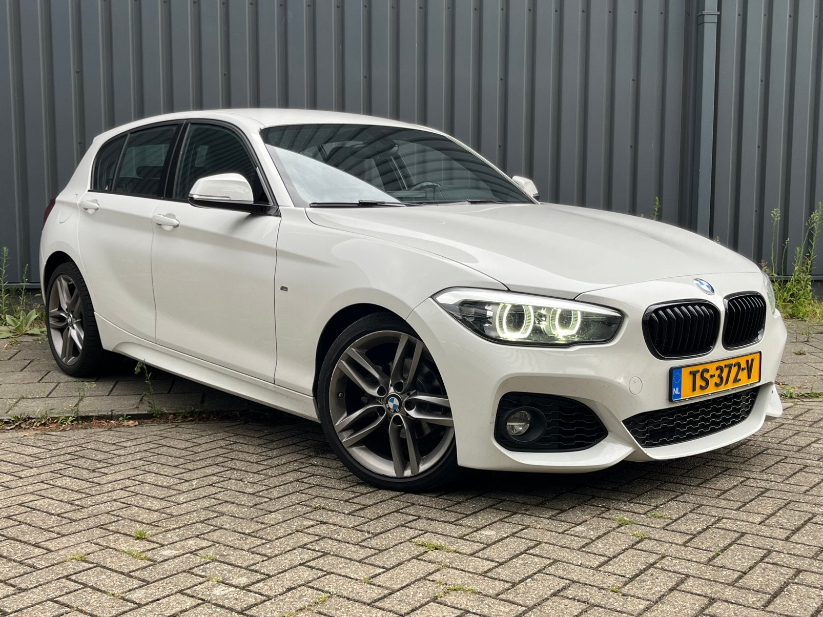 BMW 118i | M-Pakket | Automaat | Leder | CarPlay | 2018, Wit, Origineel Nederlands, 650 kg, Particulier
