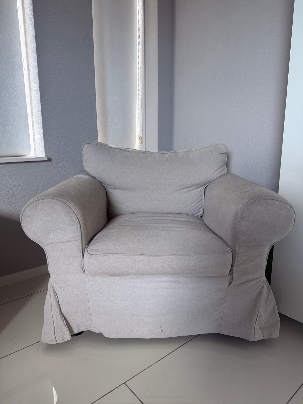 Ektorp fauteuil, Huis en Inrichting, Fauteuils, Ophalen, Zo goed als nieuw, Stof, 75 tot 100 cm