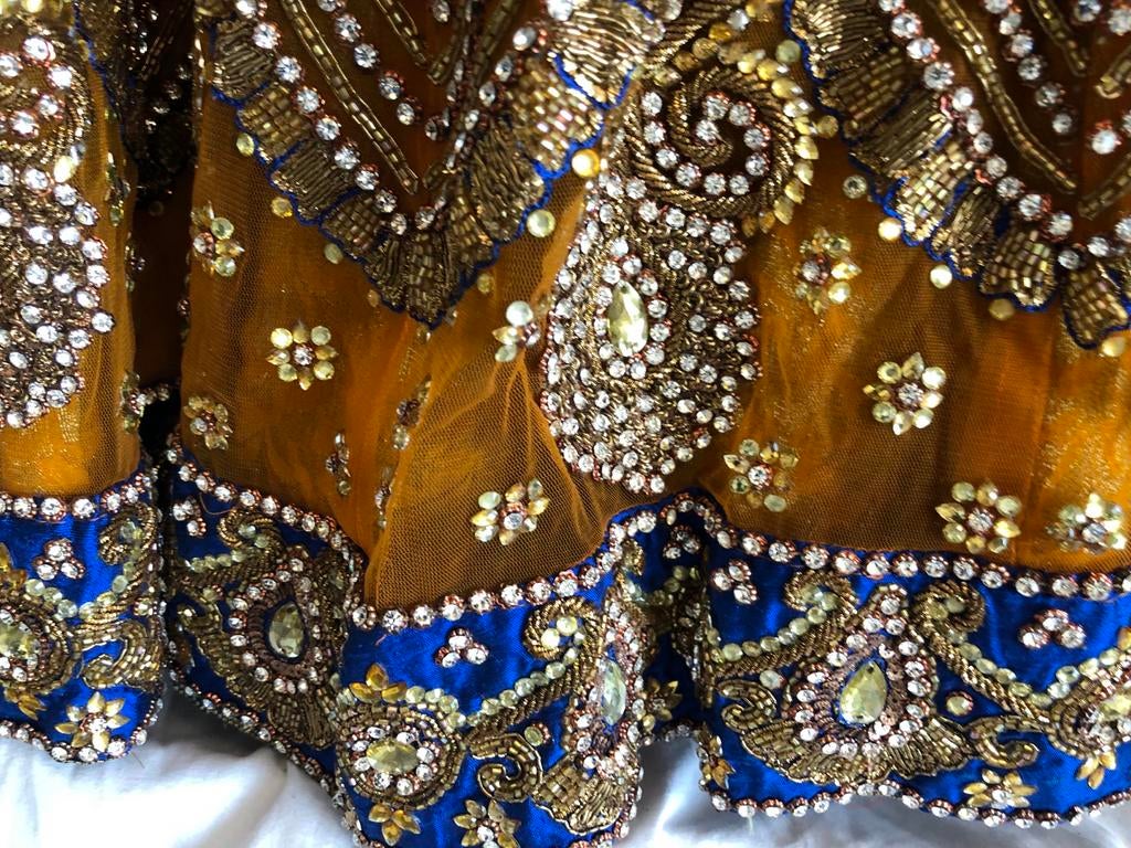 Prachtige Bollywood Bruidslehenga - Helemaal Nieuw!, Kleding | Dames, Maat 38/40 (M), Overige typen, Overige kleuren, Nieuw