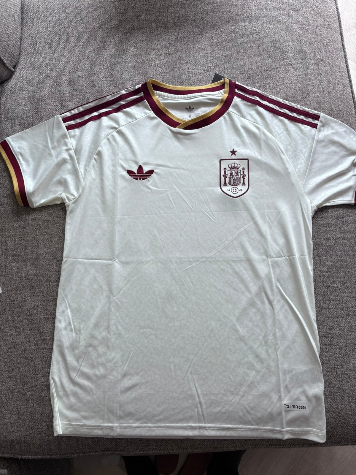 Spanje shirt maat M en L, Kleding | Heren, Ophalen of Verzenden, Nieuw, Wit