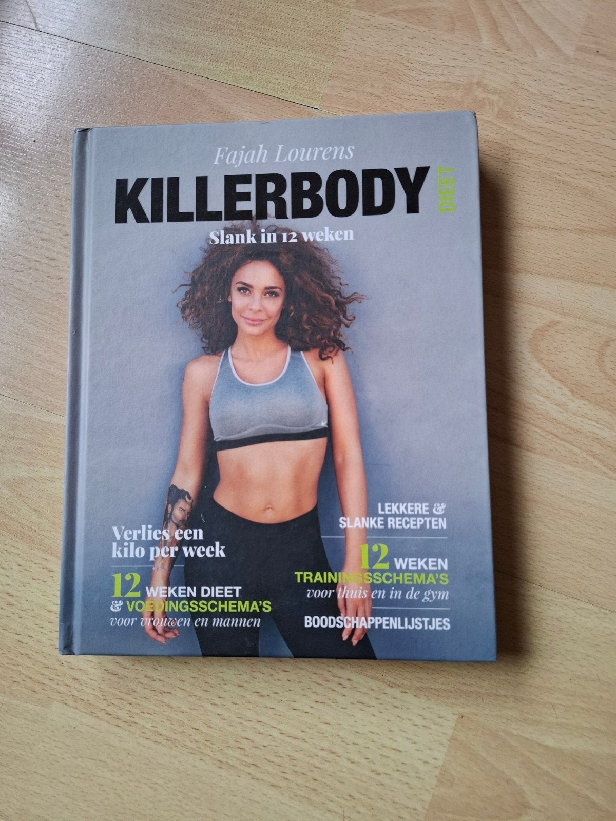 Fajah Lourens Killerbody, Ophalen of Verzenden, Zo goed als nieuw
