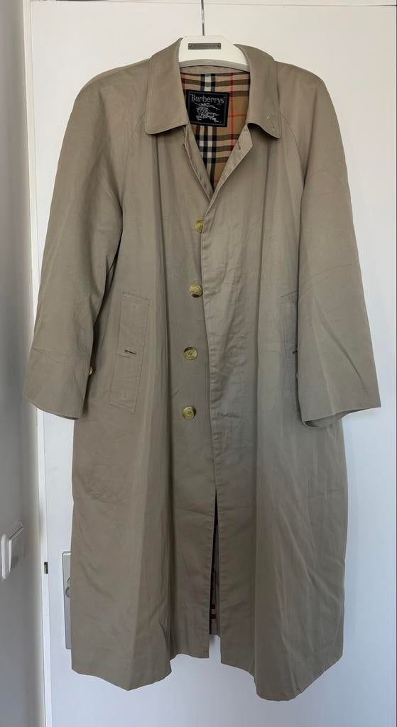 Stijlvolle Burberry Trenchcoat - Tijdloze Klassieker, Kleding | Dames, Jassen | Zomer, Ophalen of Verzenden, Gedragen, Maat 42/44 (L)