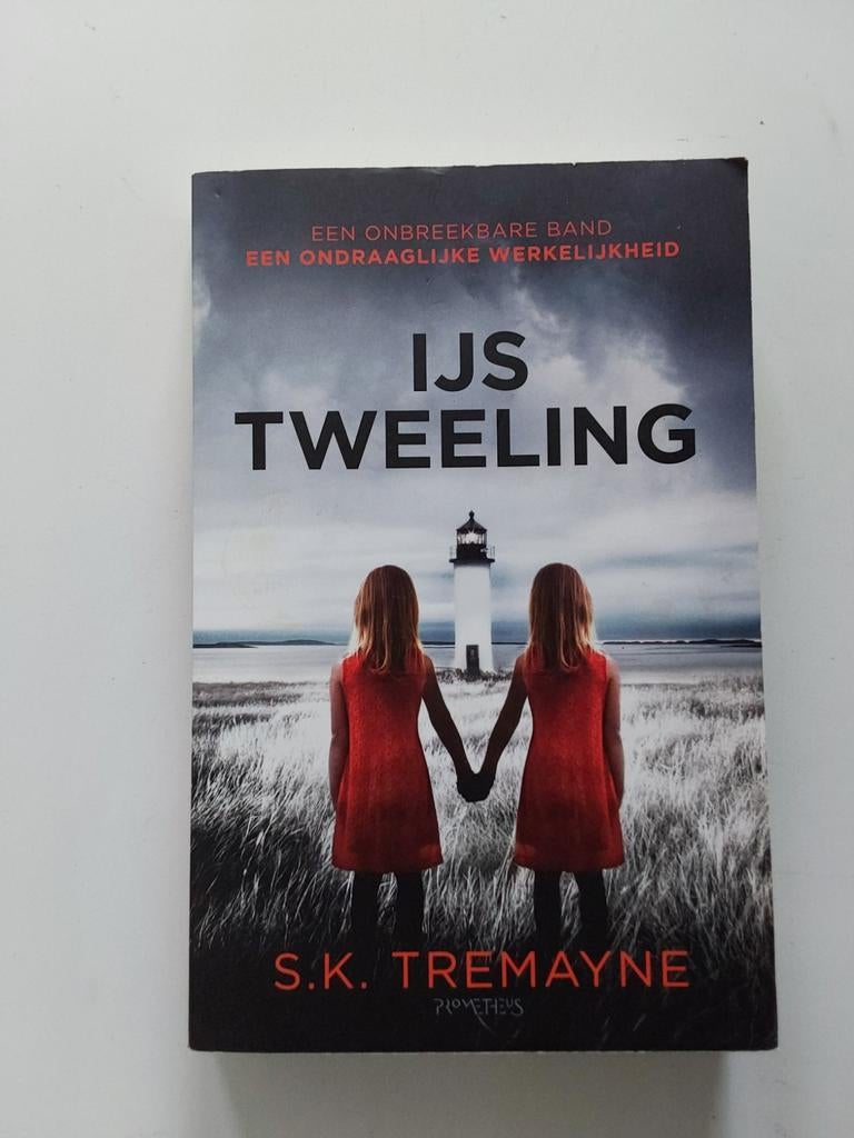 S.K. Tremayne : IJstweeling 👭, Gelezen, Europa overig, S.K. Tremayne, Ophalen of Verzenden