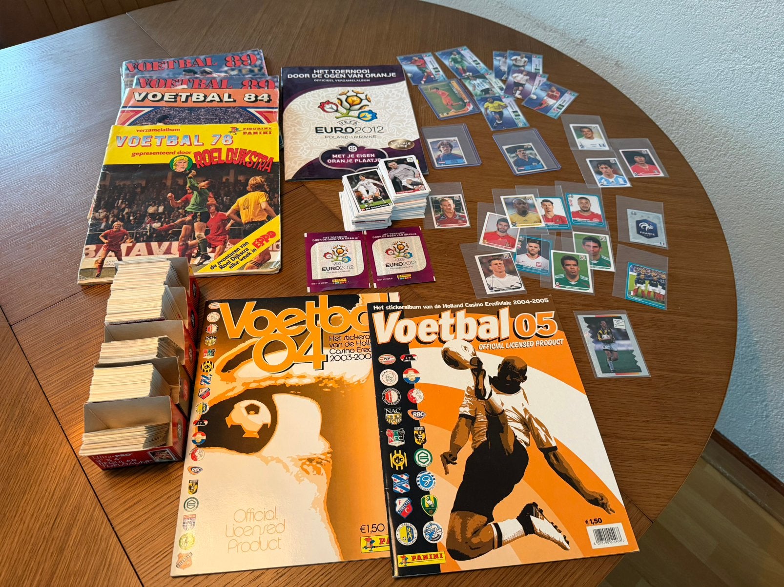 Panini voetbal 04 / 05 - 2012 stickers plaatjes en albums, Verzamelen, Ophalen of Verzenden, Zo goed als nieuw, Sport