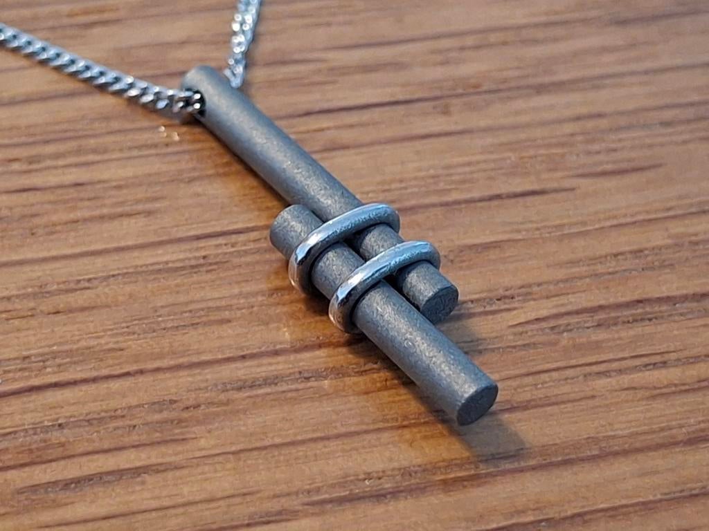 Titanium Hanger en oorbellen met Witgouden Details, Sieraden, Tassen en Uiterlijk, Kettingen, Ophalen of Verzenden, Nieuw, Zilver