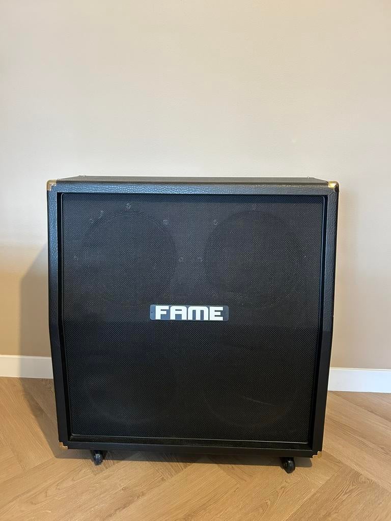 4x12 Fame gitaarspeaker, Muziek en Instrumenten, Ophalen, Zo goed als nieuw, Gitaar, 100 watt of meer