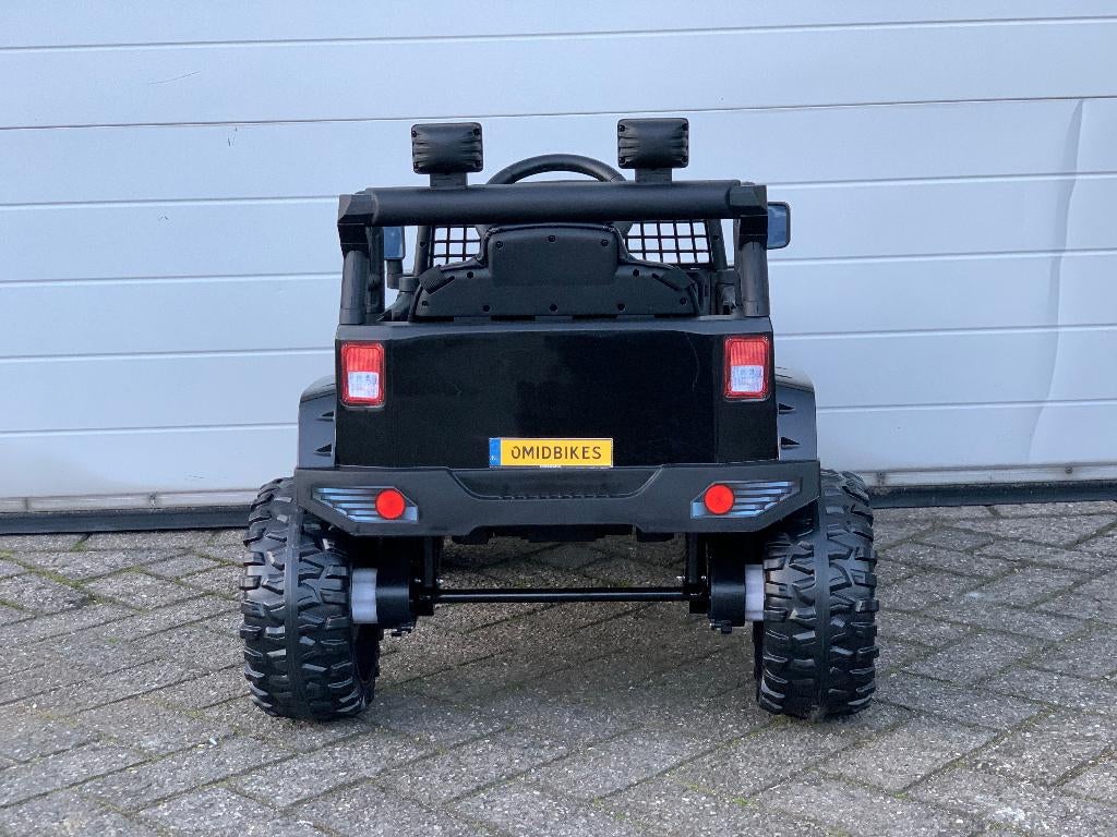 JEEP Mountain King 12v Zwart FM radio, leder zitje, Rubberba, Ophalen of Verzenden, Nieuw, Overige typen