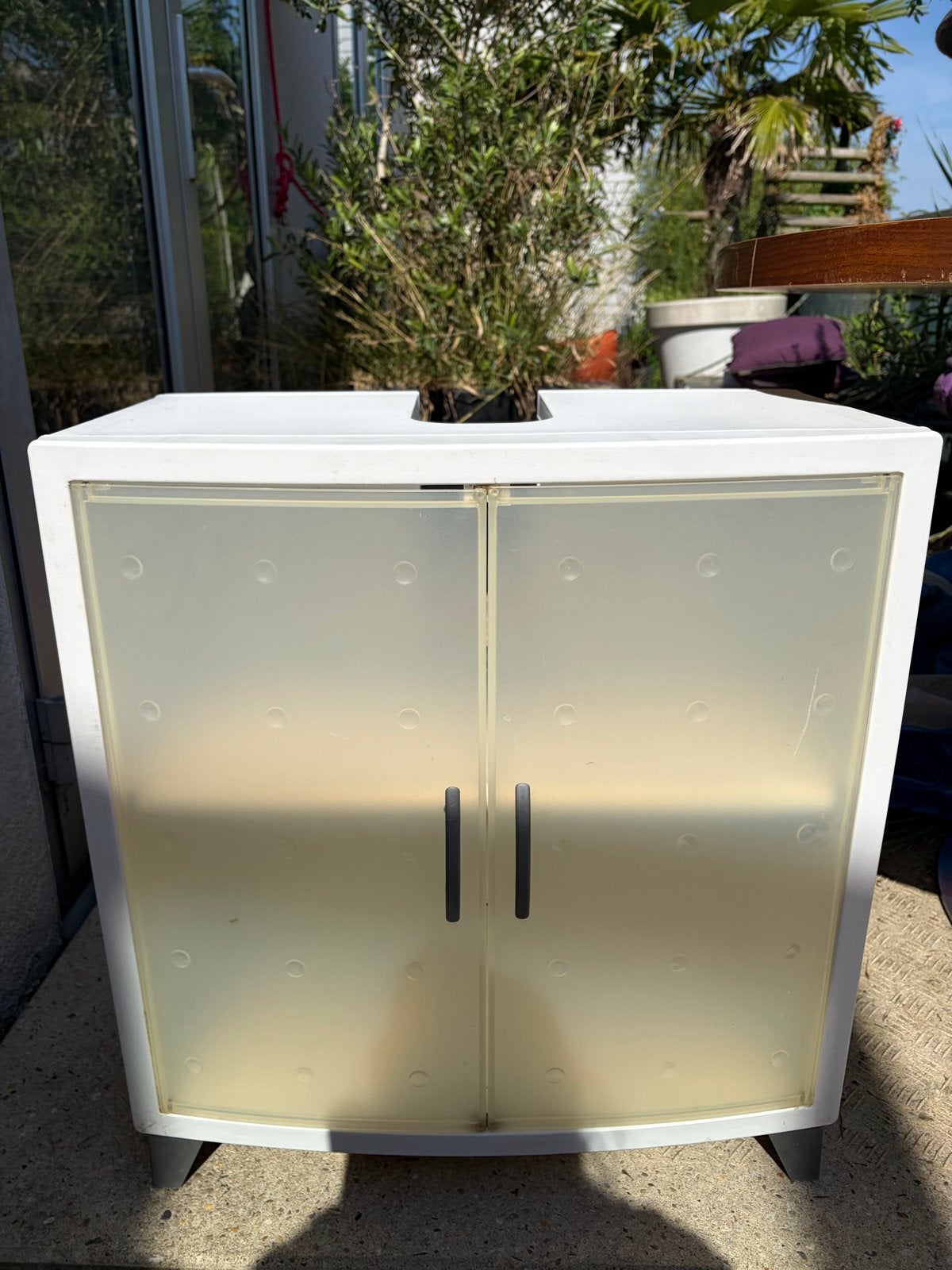 IKEA wastafelkastje met 2 deuren en plank, Huis en Inrichting, Badkamer | Badkamermeubels, Gebruikt, Minder dan 100 cm, Wastafelkast