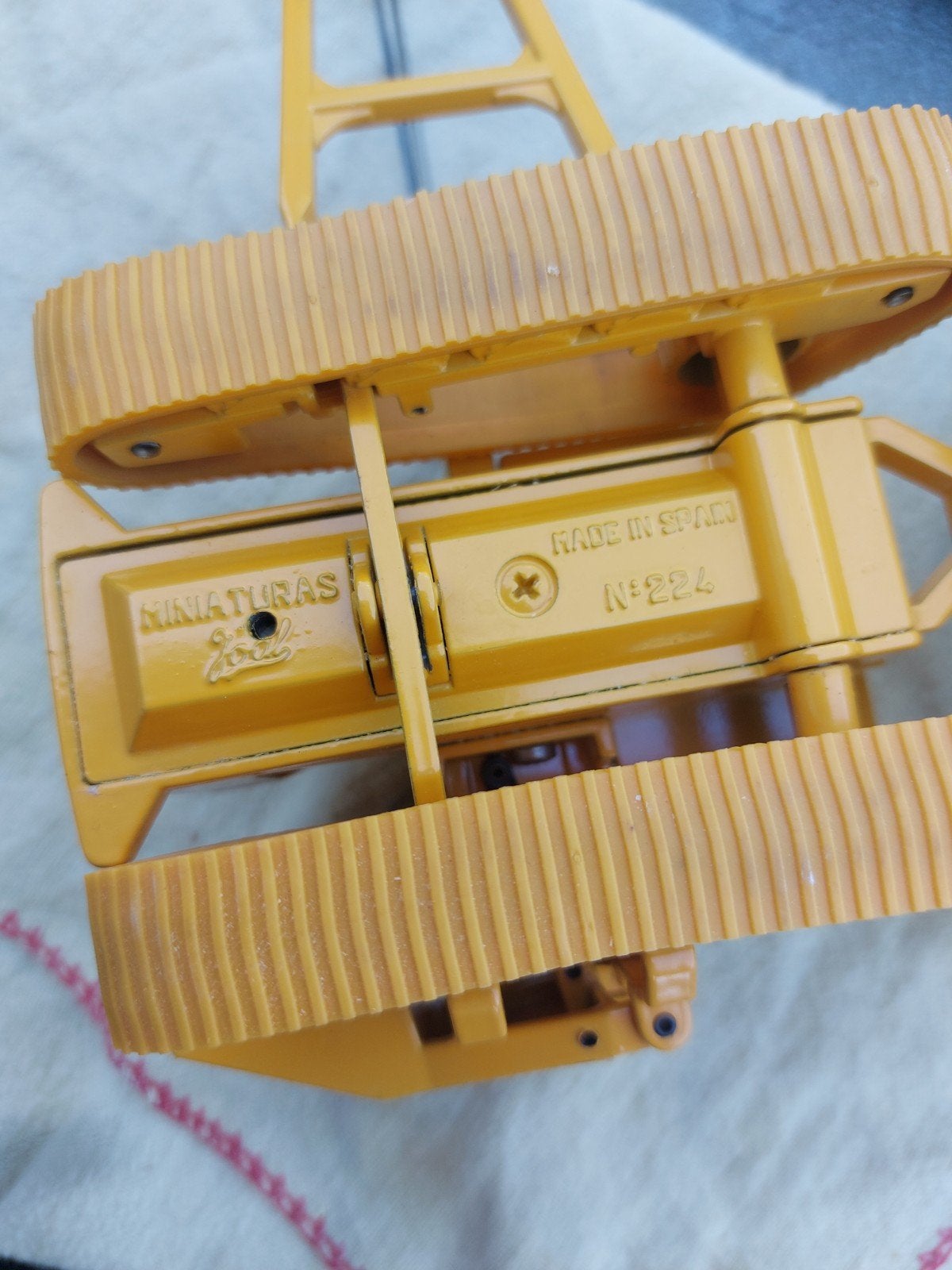 Caterpillar D7E Bulldozer Model - Made in Spain, Overige merken, Gebruikt, 1:32 tot 1:50, Overige typen