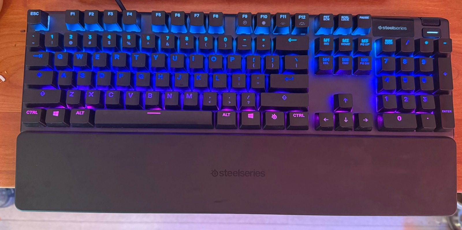 Steelseries Apex 5 RGB gaming toetsenbord met OLED scherm, Computers en Software, Ophalen, Gebruikt, Bedraad, Gaming toetsenbord