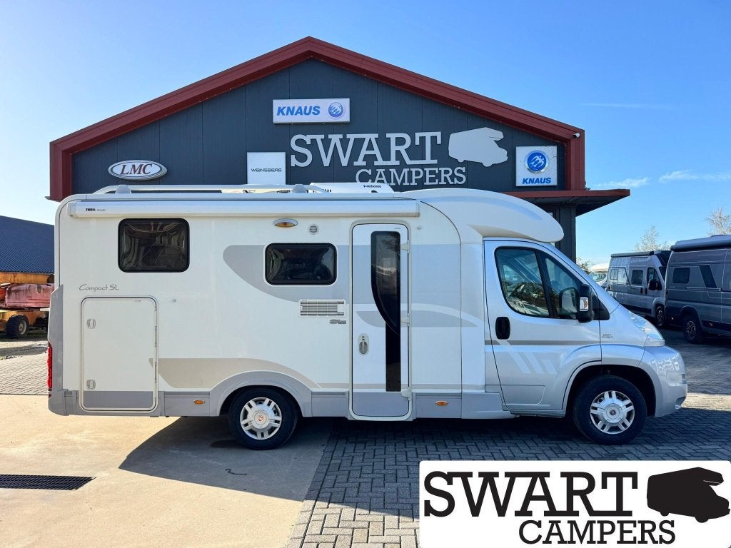 Adria Compact SL Silver Selection, 130 pk Fiat Ducato, Standaard zit, Raamblindering, Ringverwarming, Fiat