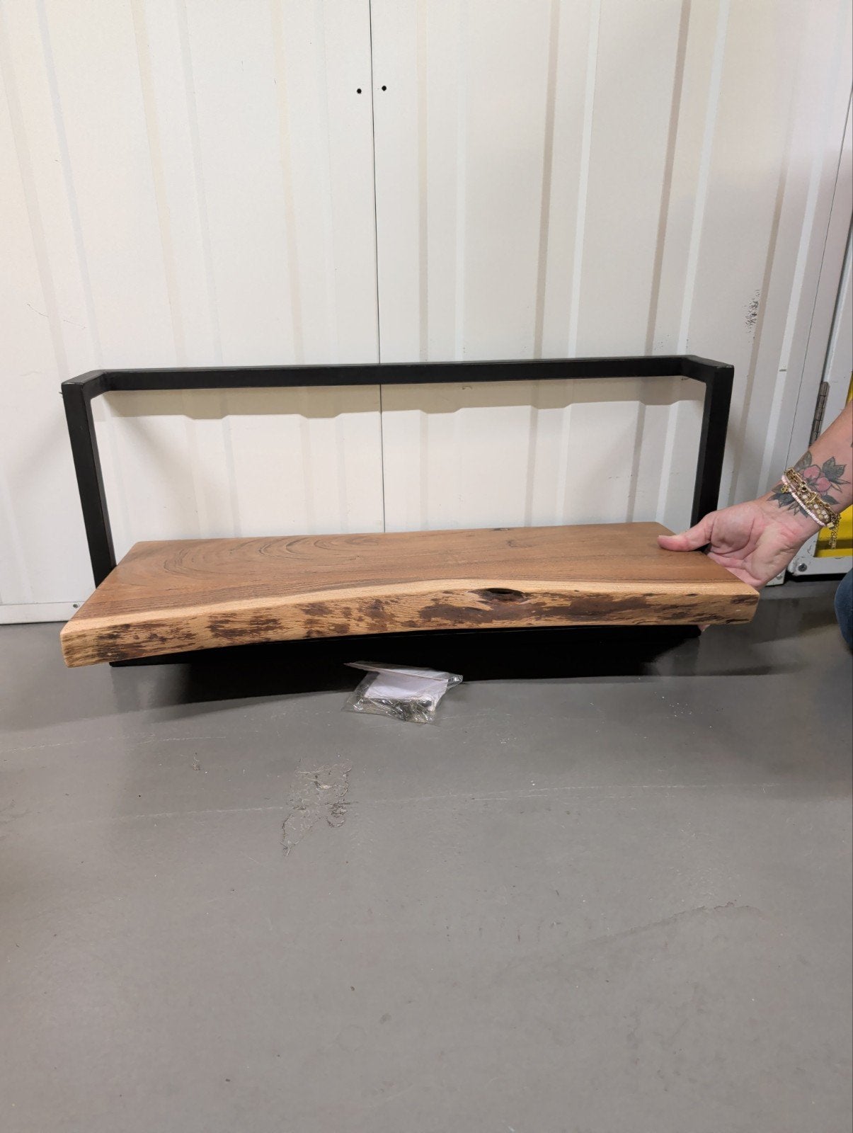 Nieuwe Houten Wandplank met Metaal Frame - 60x26cm, Ophalen of Verzenden, Nieuw