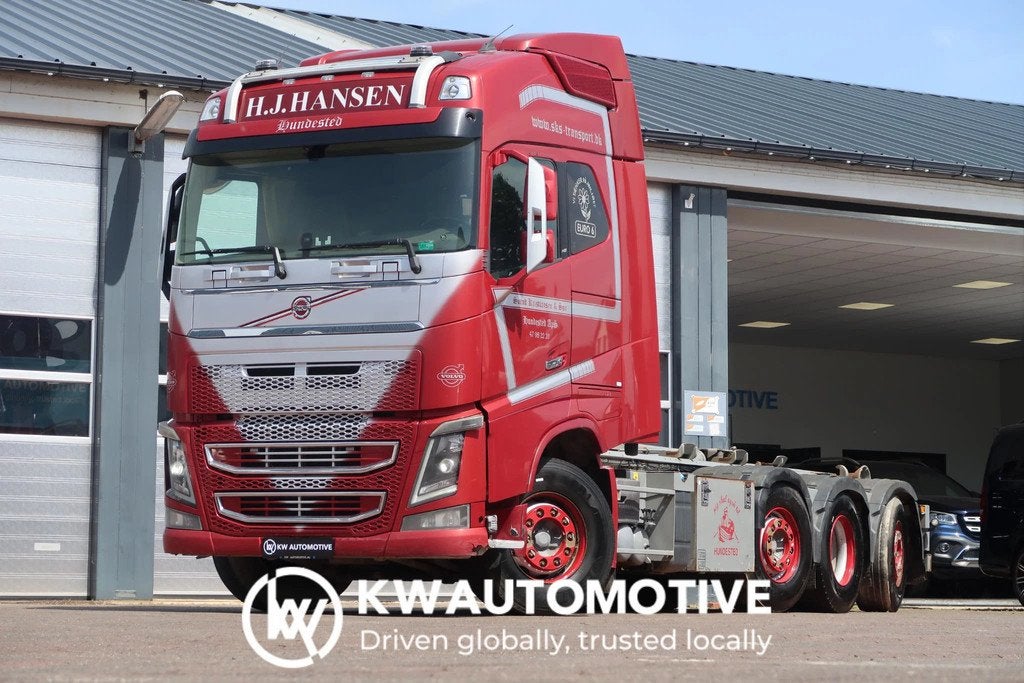 Volvo FH 16.650 8X2*6/ FULL AIR/ HIAB 24T/ DYNAMIC STEERING, Automaat, Euro 6, Leder, Bedrijf