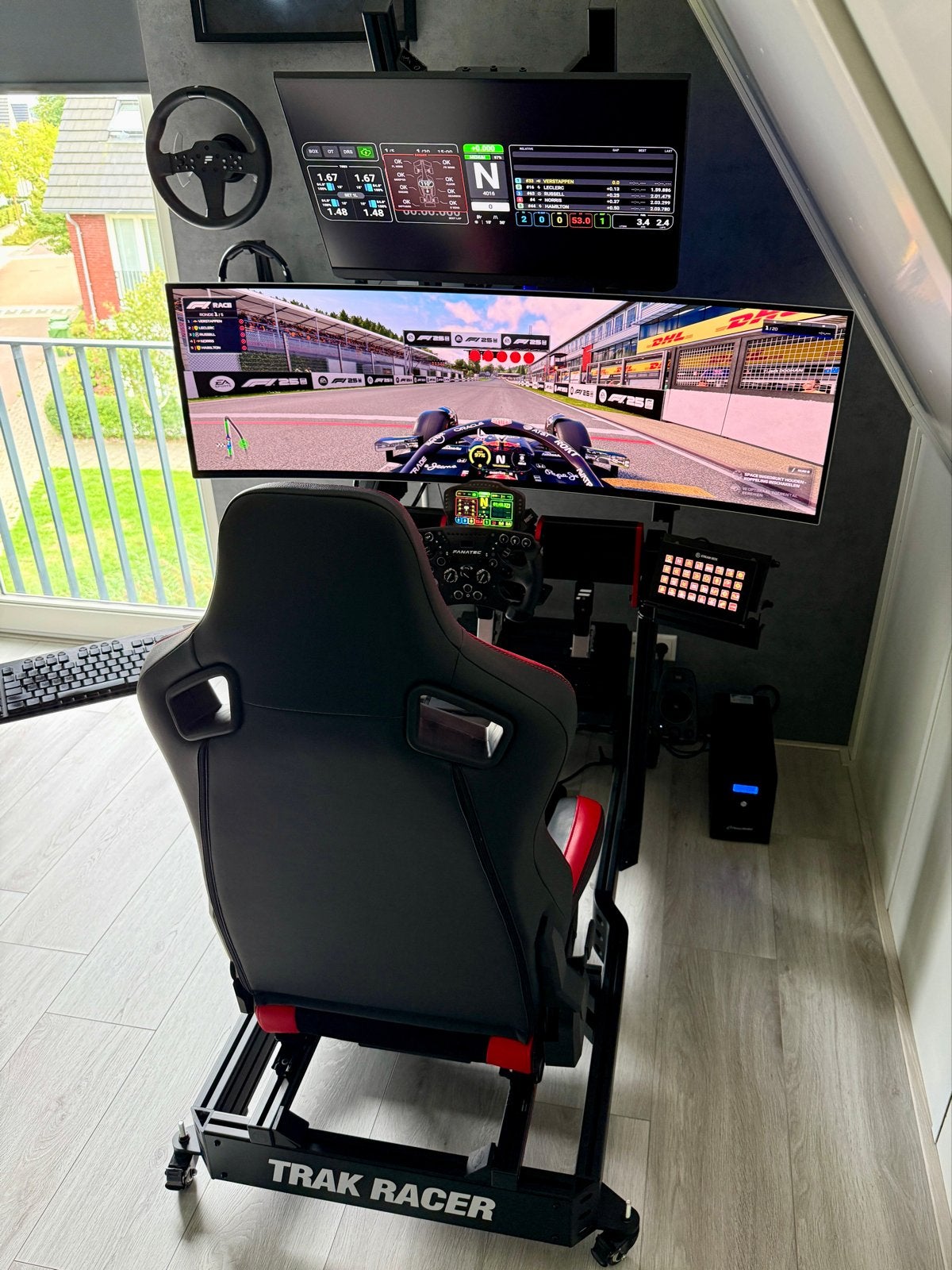 Foto 2 van Complete Sim Racing Setup Trak Racer, Fanatec, PC