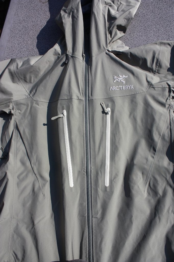 Arc'teryx Alpha SV Groen XL, Maat 56/58 (XL), Ophalen of Verzenden, Groen, Arc’teryx