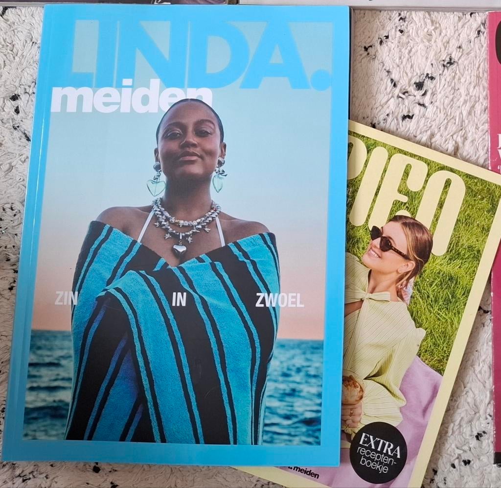 Linda Meiden Zomer 2024 + Receptenboekje, Ophalen of Verzenden, Zo goed als nieuw, Damesbladen