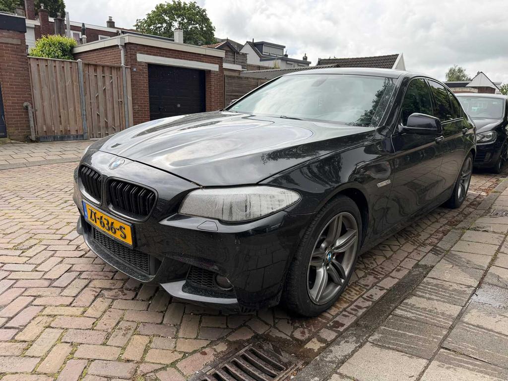 BMW - 5-serie - 550i High Executive - Personenauto - 2011, Auto's, BMW, Automaat, Euro 5, Gebruikt, 8 cilinders