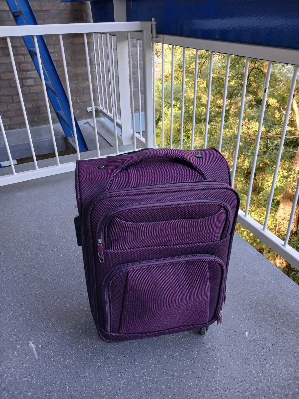Koffer handbagage te koop. In perfecte staat., Sieraden, Tassen en Uiterlijk, Koffers, Ophalen, Wieltjes, Gebruikt, 50 tot 60 cm