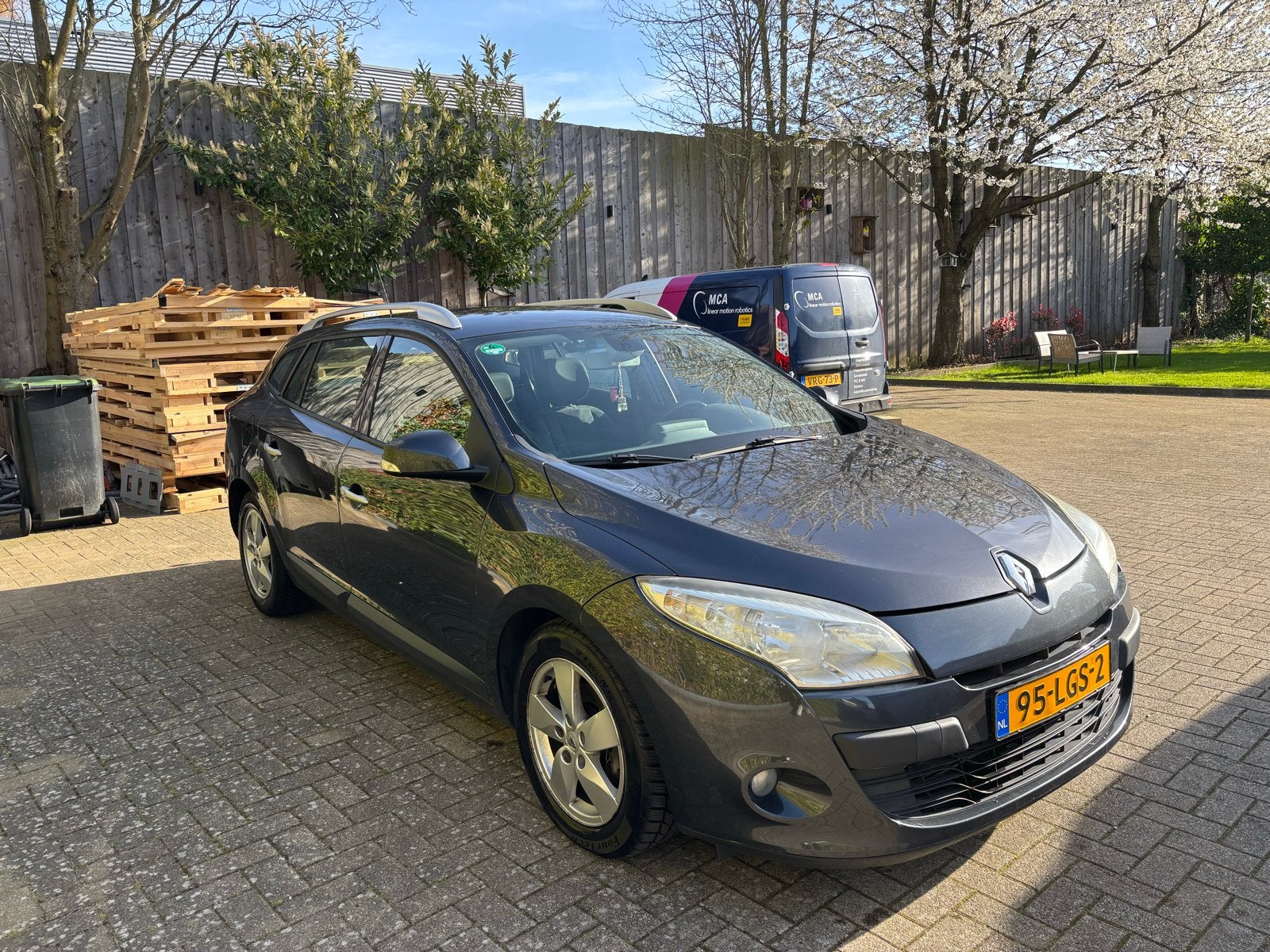 Renault Mégane 1.4 16V TCE 96KW Estate 2010 Grijs, Auto's, Voorwielaandrijving, 657 kg, 15 km/l, 4 cilinders