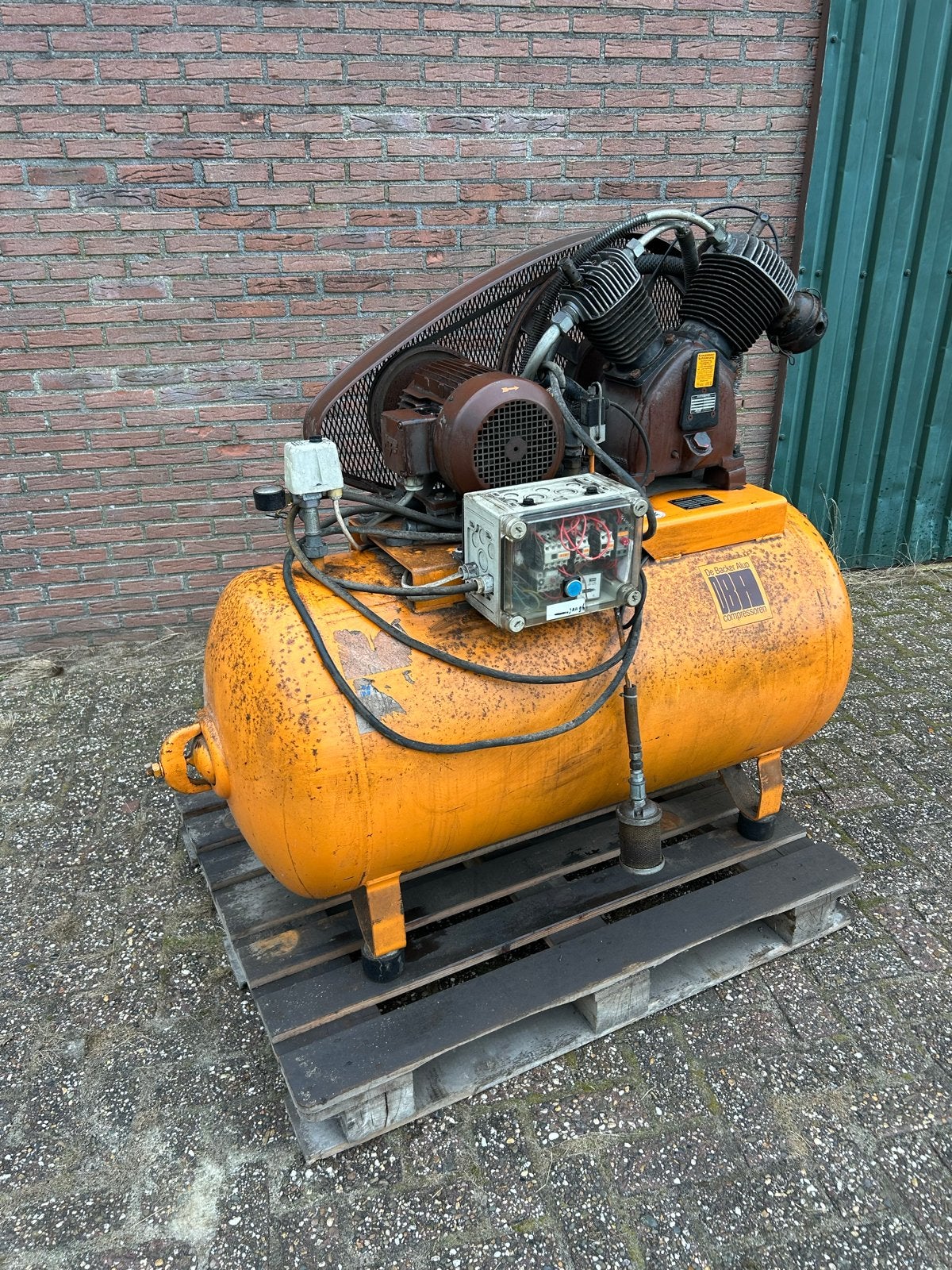 Alup Compressor 380V Hogedruk - Goed Werkend, Doe-het-zelf en Verbouw, Compressors, Ophalen, O, O, 400 tot 800 liter/min