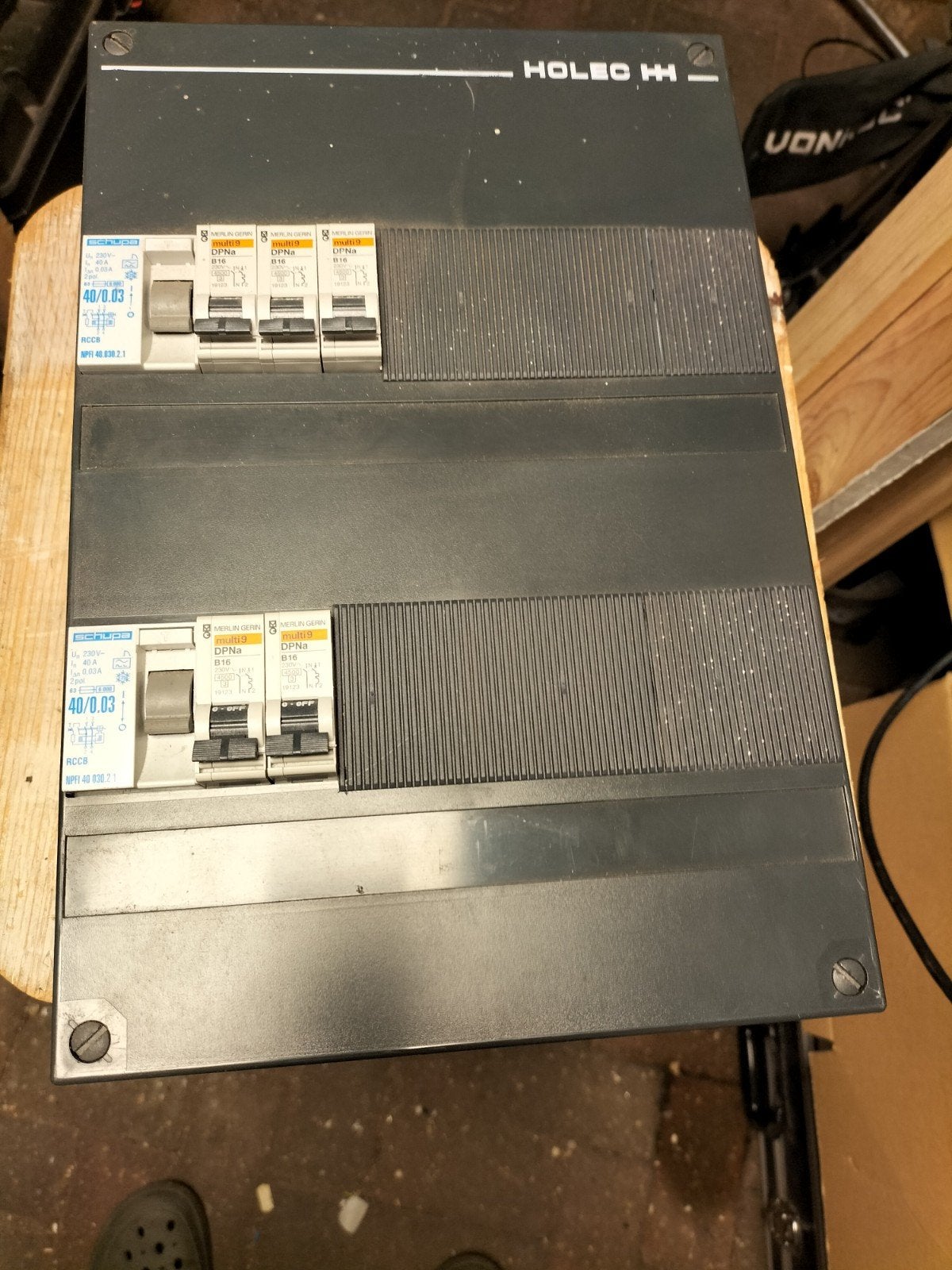 Holec H-H Groepenkast met aardlekautomaten, Ophalen of Verzenden, Gebruikt, Overige merken, Groepenkast