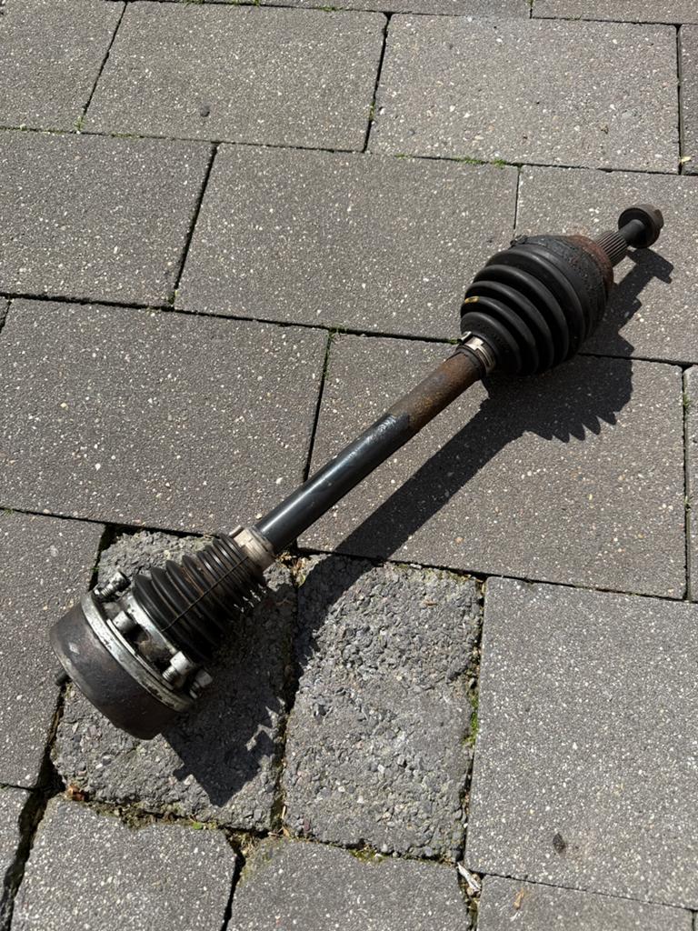 Aandrijfas links voor volkswagen touran/caddy, Ophalen, Volkswagen