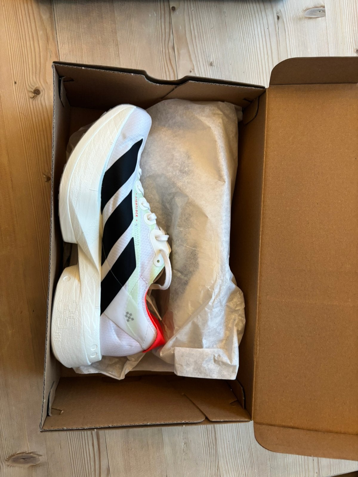 Adidas adizero pro 4 maat 38, Sport en Fitness, Loopsport en Atletiek, Ophalen of Verzenden, Zo goed als nieuw, Hardloopschoenen