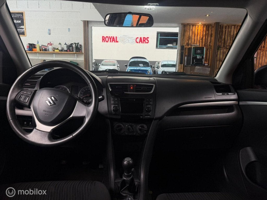 Suzuki Swift 1.2 Bandit EASSS | Airco | Stoelverwarming, Voorwielaandrijving, Gebruikt, 4 cilinders, 400 kg