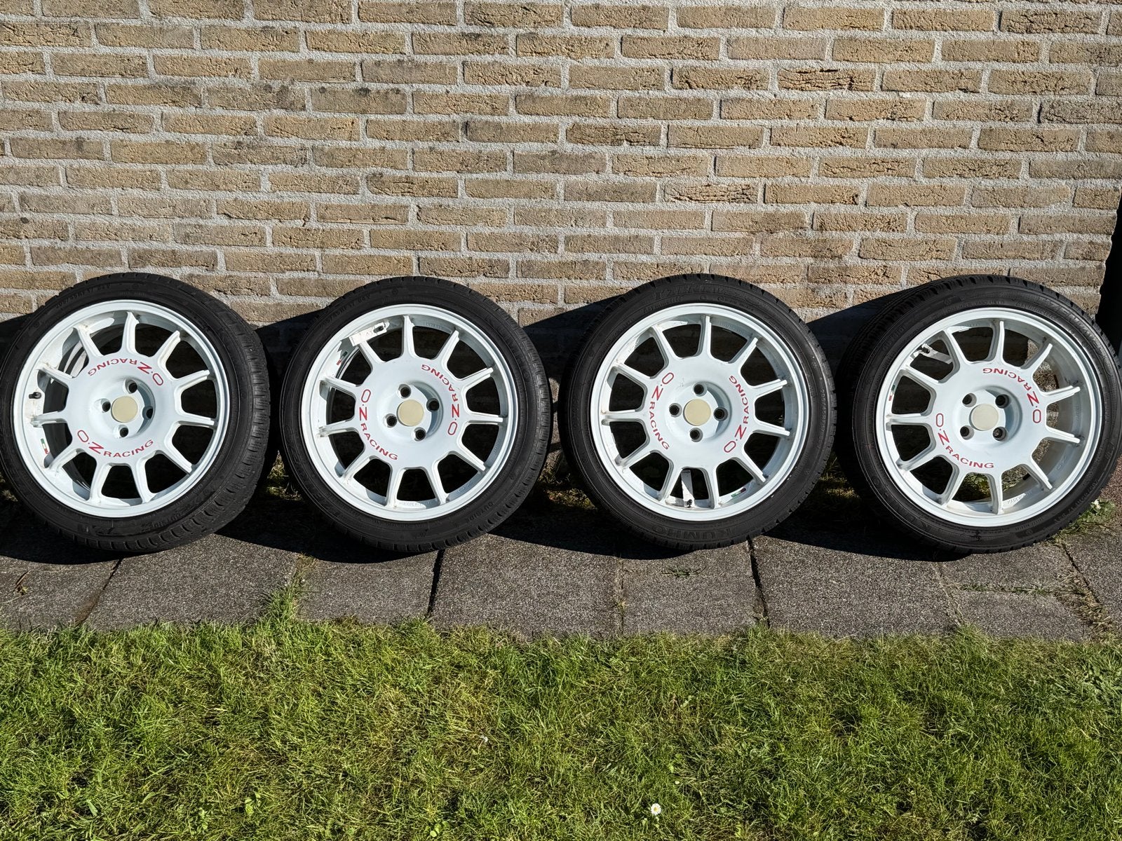 OZ Racing Leggenda 17inch 205/45 17 | Winterbanden, Ophalen, Gebruikt, Banden en Velgen, 17 inch