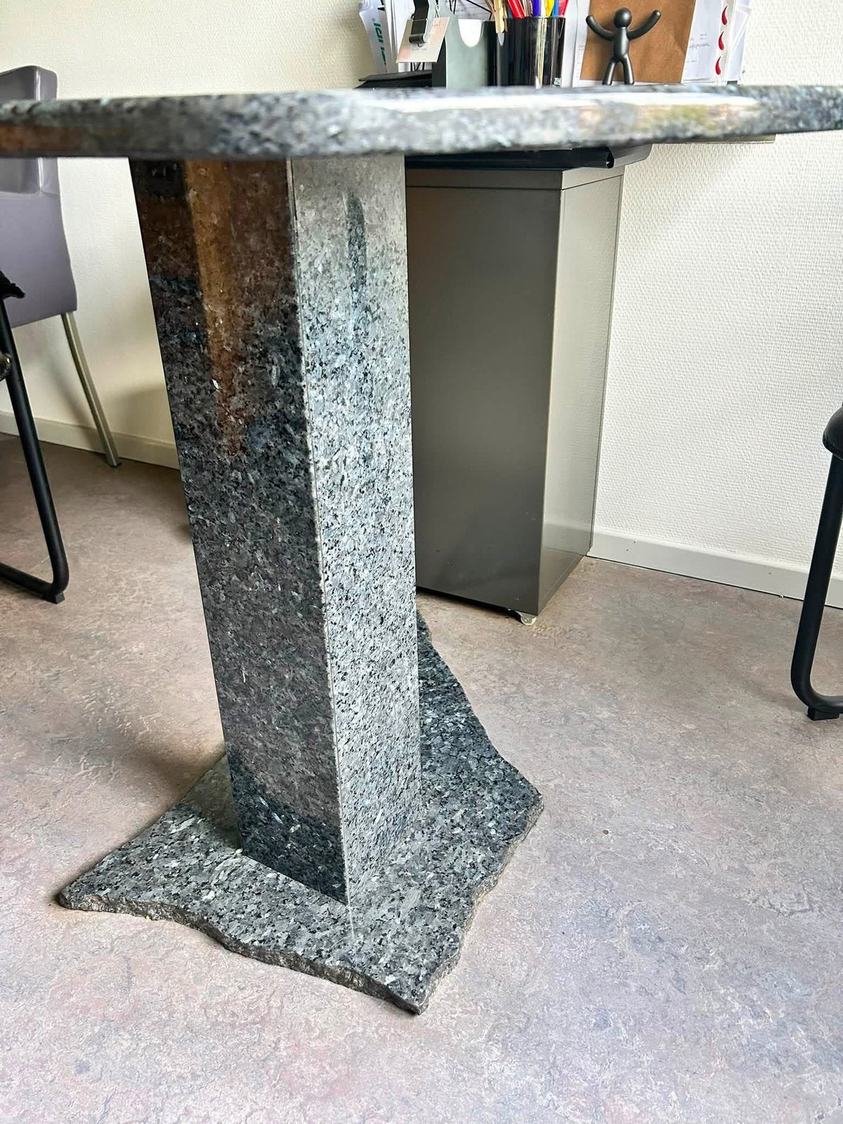 Natuurstenen tafel, Ophalen, Gebruikt