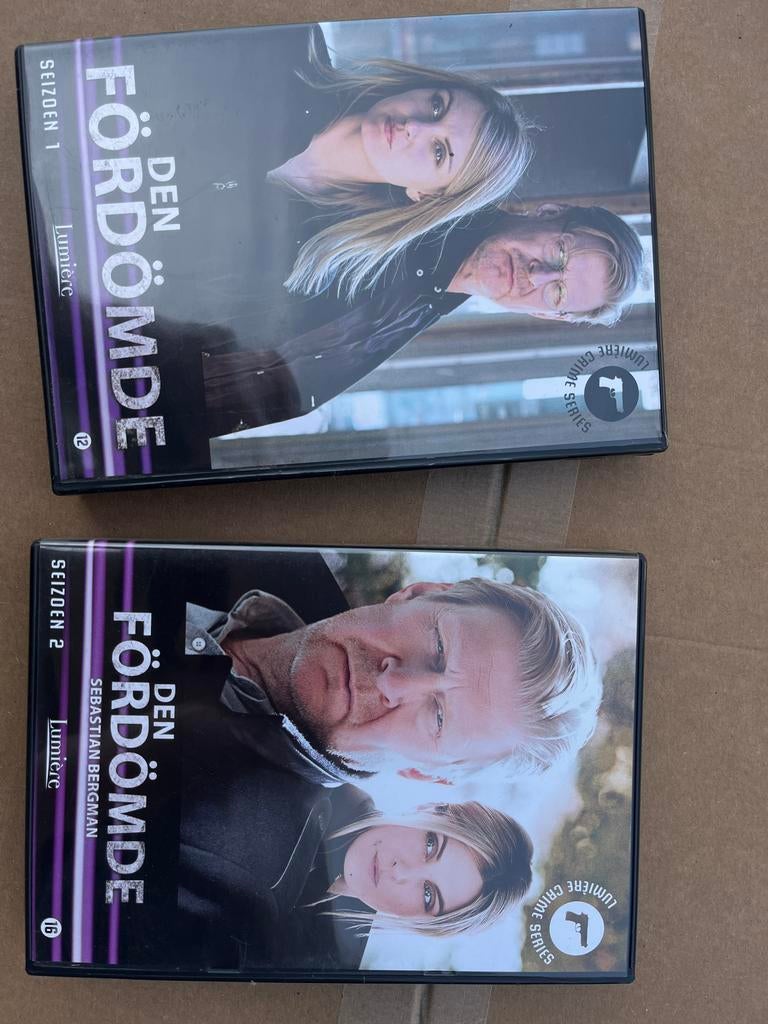 Den Fördömde Seizoen 1 & 2 DVD Boxset - Zweedse Misdaad, Cd's en Dvd's, Vanaf 16 jaar, Boxset, Ophalen of Verzenden, Zo goed als nieuw