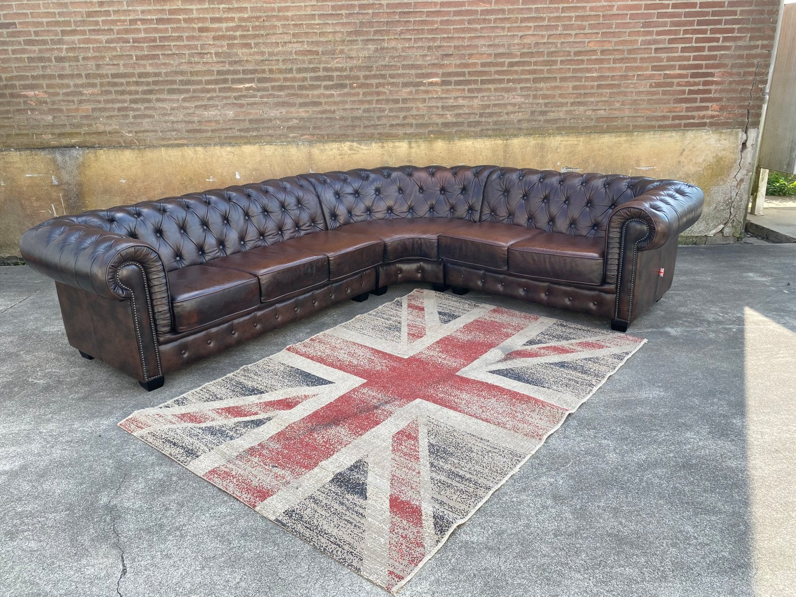 Foto 5 van nieuwstaat ! Chesterfield bruin leren hoekbank Birmingham !!